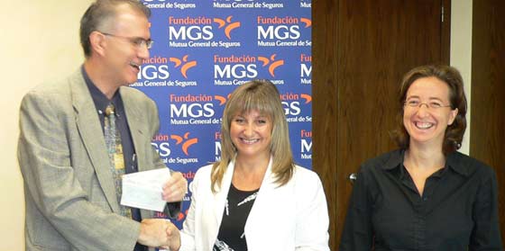 La Fundación MGS hace entrega a Cáritas de la recaudación de su Campaña solidaria